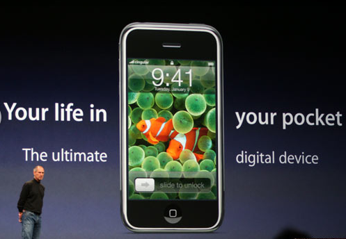 7年前的今天 乔布斯发布了第一代iPhone
